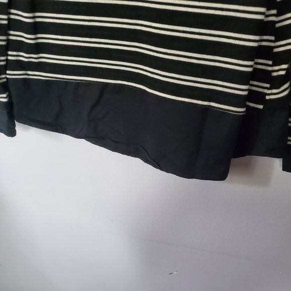 Zara Black and White Stripe Long Sleeve Blouse - Picture 4 of 7